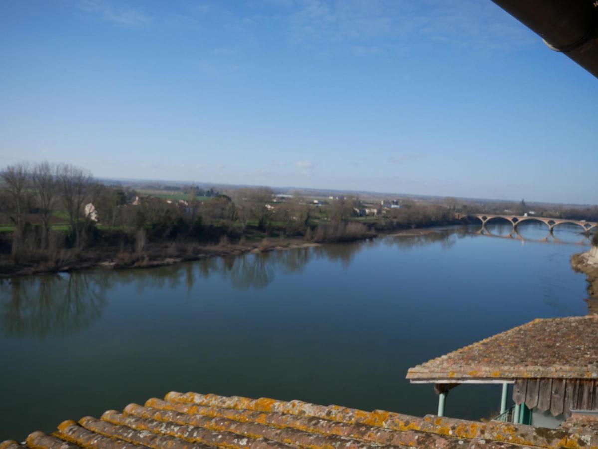 Hotel Restaurant Cote Garonne Le Balcon Des Dames - Tonneins Fauillet Marmande - Vue Panoramique Bord De Garonne Chambres Climatisees Exterior photo