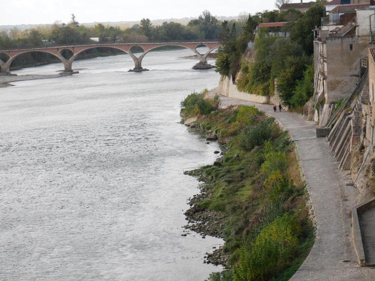 Hotel Restaurant Cote Garonne Le Balcon Des Dames - Tonneins Fauillet Marmande - Vue Panoramique Bord De Garonne Chambres Climatisees Exterior photo